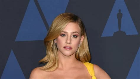 lili reinhart desnuda|Lili Reinhart Nude Sexy (1 Photo) – The Fappening Stars